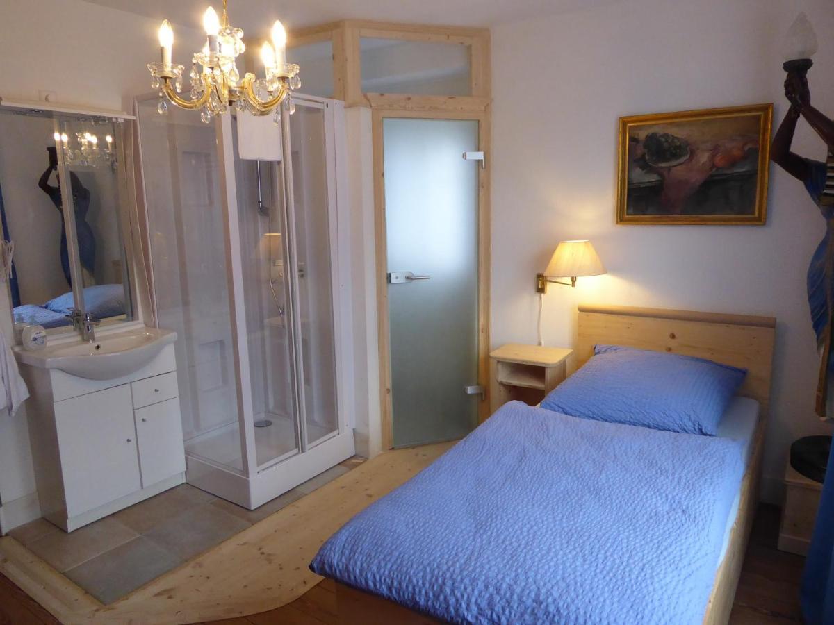 Pension Zur Rose Weil am Rhein Exterior foto